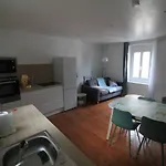 Duplex - En Plein Centre Ville - 6 Pers